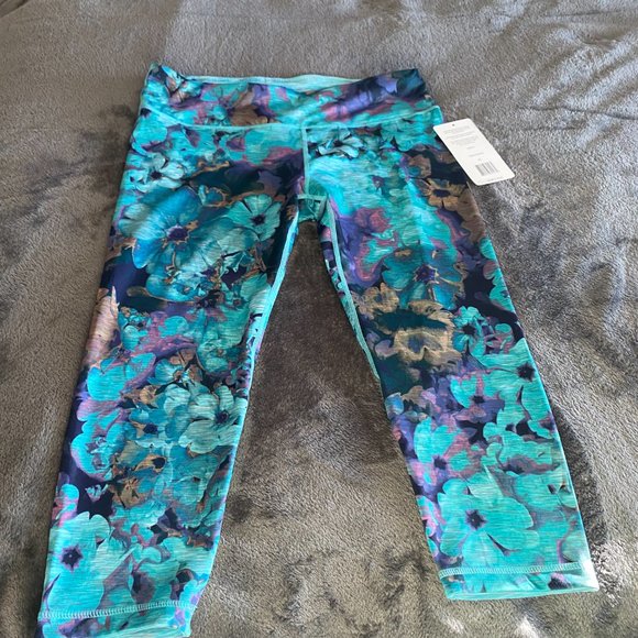 Active Life Pants - Active Life NWT Womens Medium blue Flower Reversible Leggings XL athleisure